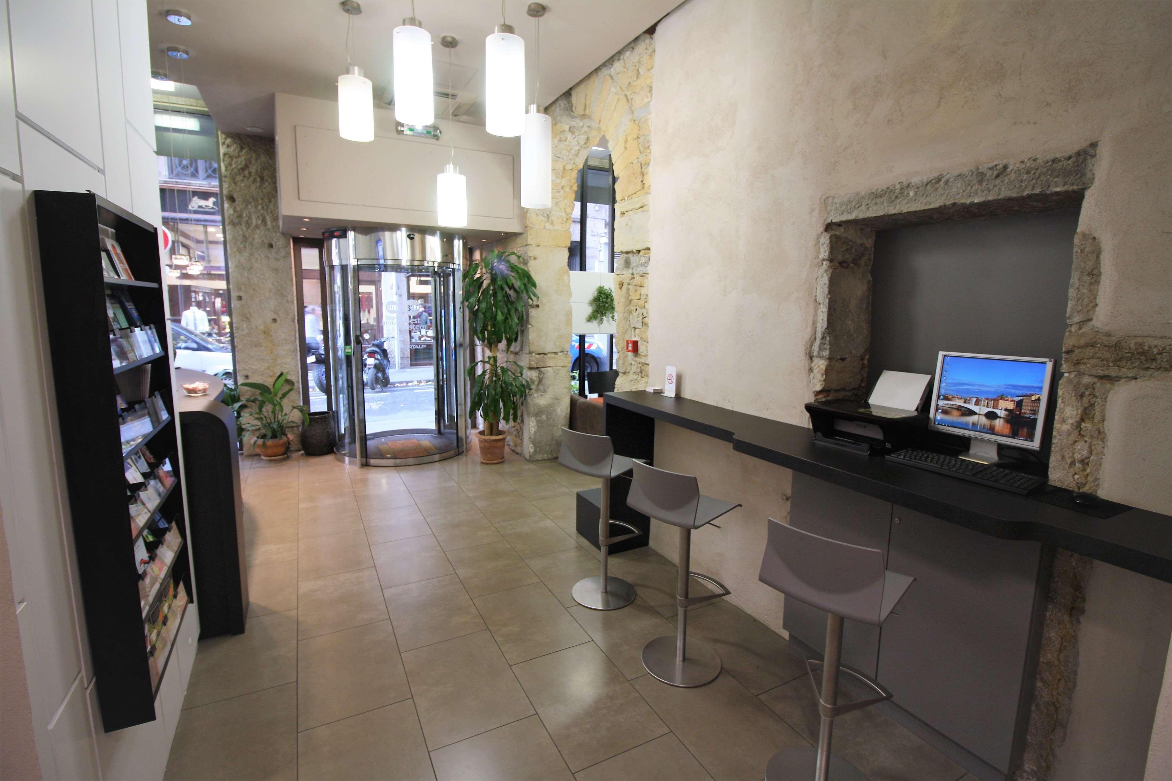 Best Western Lyon Saint-Antoine Ngoại thất bức ảnh