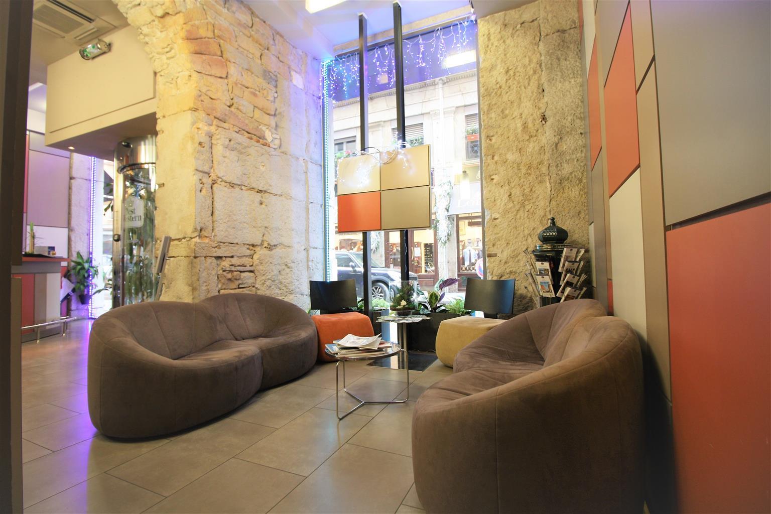 Best Western Lyon Saint-Antoine Ngoại thất bức ảnh